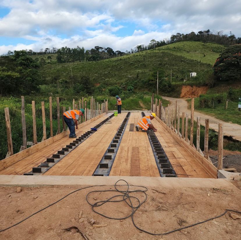 Construção da ponte de concreto de Samambaia entra em reta final esta semana
